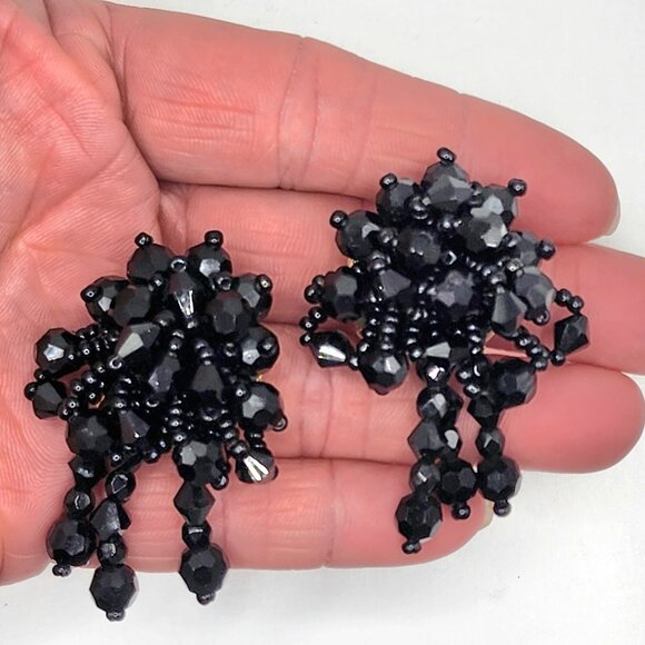 VTG LOIS ANN Black Faceted Cluster Clip-on Earrings Special Occasion - Picture 3 of 5